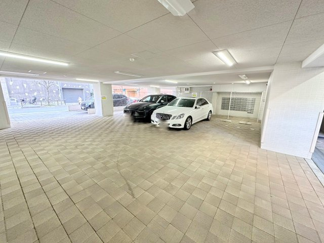 パークフラッツ新大阪の駐車場