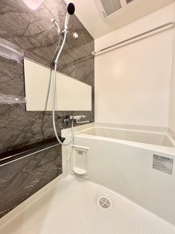 プレサンス千種駅前レガートの浴室