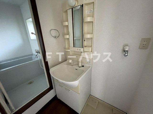 グリーンヒル藤崎Ⅱの独立洗面台