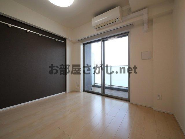 ハーモニーレジデンス東京アーバンスクエア#002【ペットOKのデザイナーズ／11月下旬入居可】の内装|明るい室内です