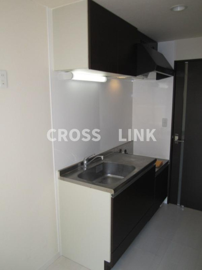 【キッチン】 | Grandtic エルドラード | 同アパート別号室の画像です