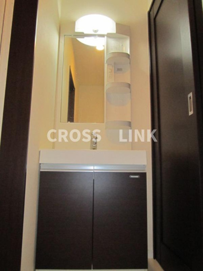 【洗面所】 | Grandtic エルドラード | 同アパート別号室の画像です