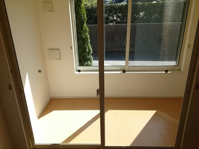 【バルコニー】 | ゴールド　シュラインⅠ | 落ち着いた時間を過ごせるバルコニーです