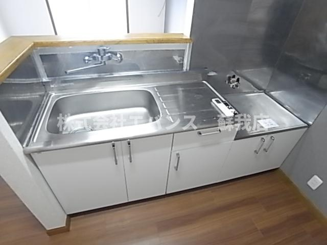 【キッチン】 | ハイツプリティウッド | きれいなキッチンです