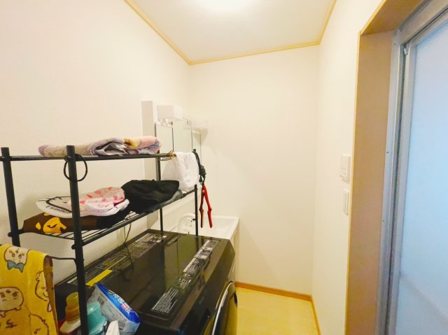 小山市中久喜カチタス施工中古物件の洗面所