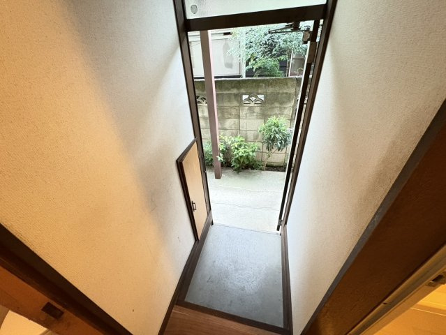 コーポソフィアの玄関