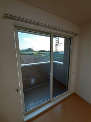 【バルコニー】 | グリッターコートⅡ