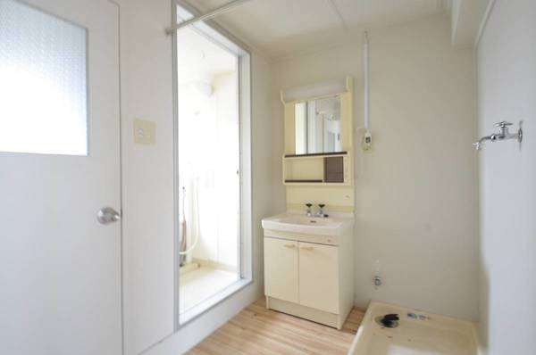 ビレッジハウス燕2号棟の洗面所|ビレッジハウスの同一物件・同一タイプの間取りの写真です