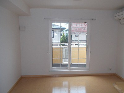 ＳＵＮ’Ｓ　ＧＡＲＤＥＮ中央Ⅰの居間・リビング