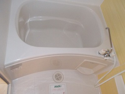 ＳＵＮ’Ｓ　ＧＡＲＤＥＮ中央Ⅰの浴室