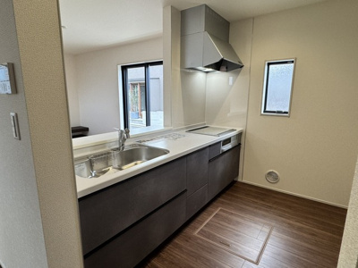 【内観：施工例】 | リーブルガーデン小野市神明町４期 | 同シリーズ