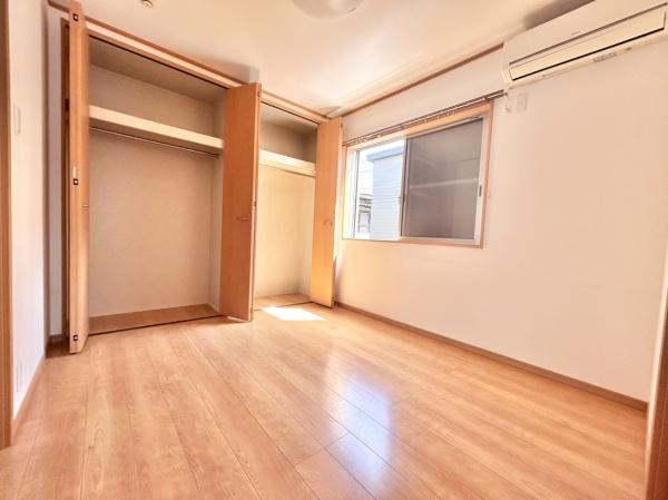 【子供部屋】 | ベッドや机の配置もしやすく好きなものを飾る楽しみもあるお部屋♪お好みの部屋を自由につくることができます！