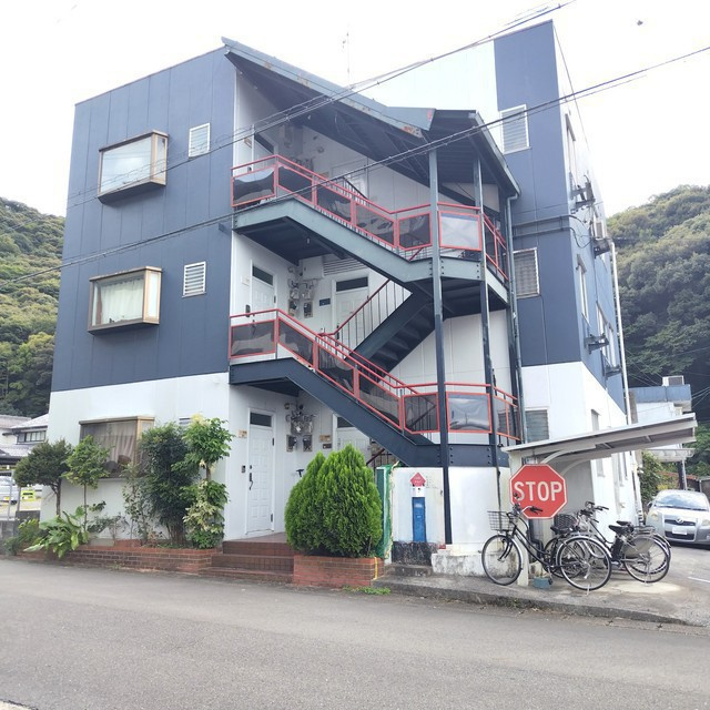 松山マンション