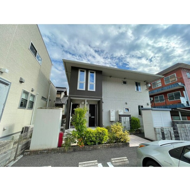 岐阜市琴塚１丁目のアパート