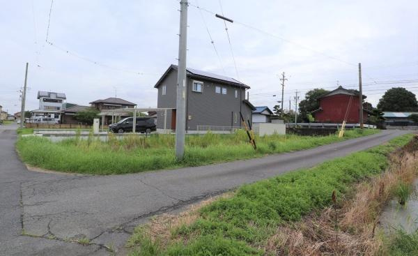 羽島市正木町須賀小松の前面道路含む現地写真|北西側から撮影