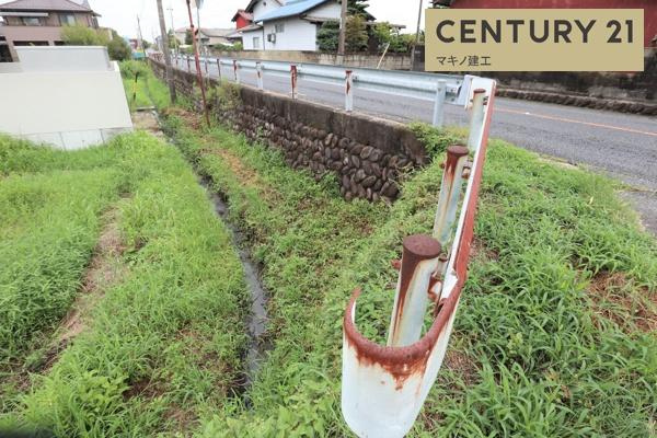 羽島市正木町須賀小松のその他|南側水路