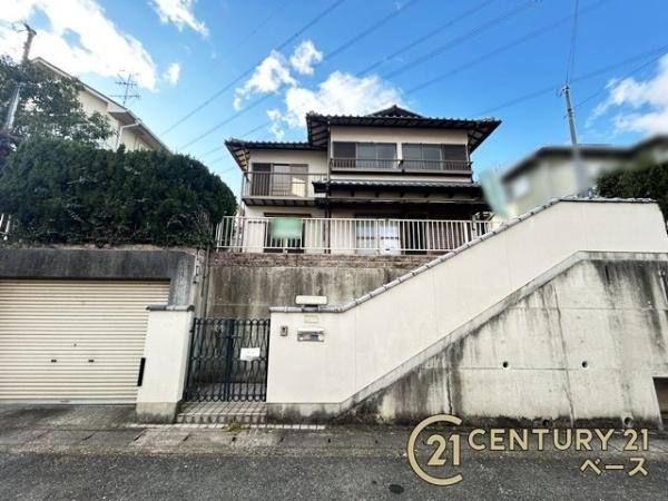 生駒市喜里が丘２丁目　一戸建のその他|■現地外観写真■敷地面積約５８坪のゆとりのある広さです！