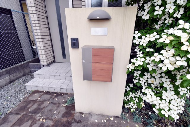 ラフィネ小松B棟のその他