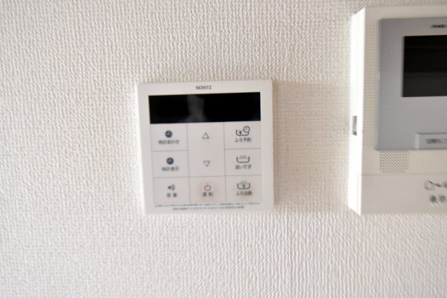 ラフィネ小松B棟のセキュリティ|モニターフォンあり