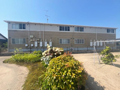 【外観】 | ダンデリオン黒石 | 外観写真（昼）