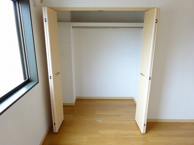 ラフォンテーヌⅠの収納|大きなものも収納できそうです