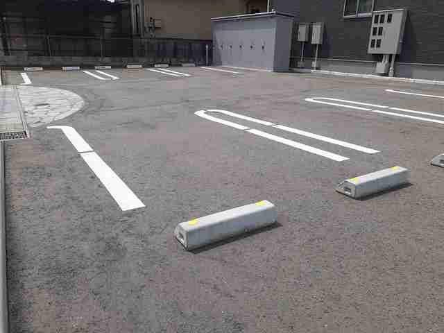 カルマーレⅠの駐車場|駐車場完備です