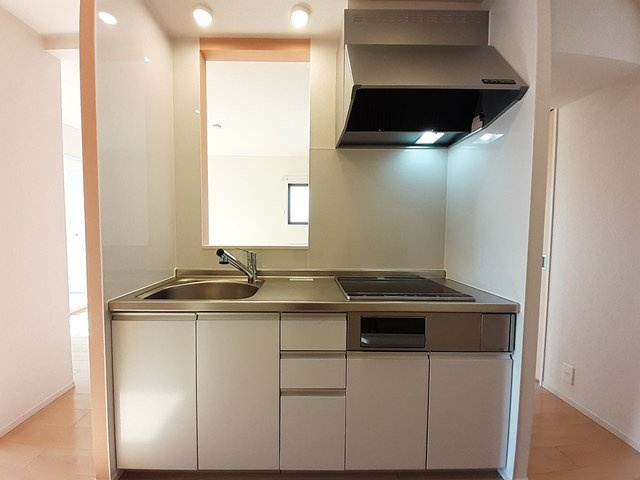 カルマーレⅠのキッチン|使いやすいキッチンです