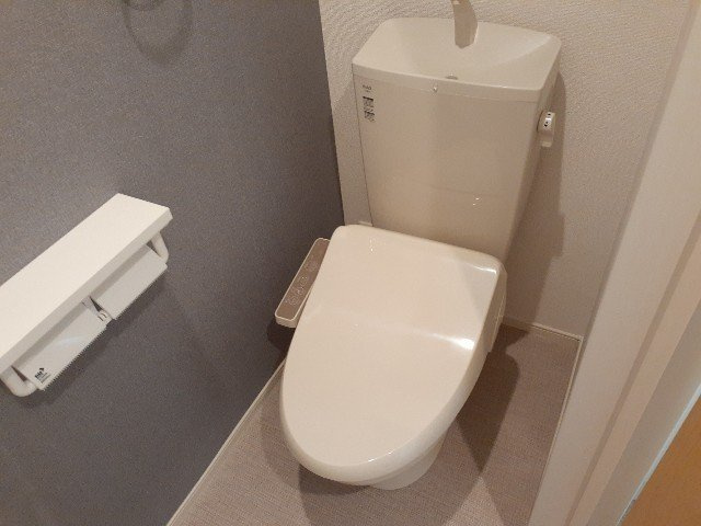 エソール中川のトイレ|清潔感のあるトイレです