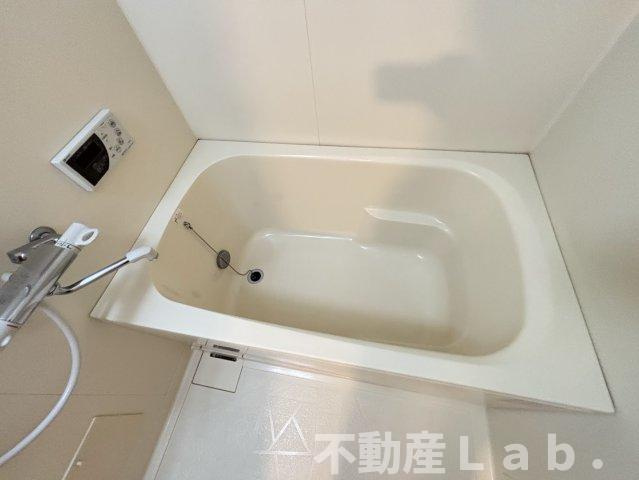 サンパステルの外観