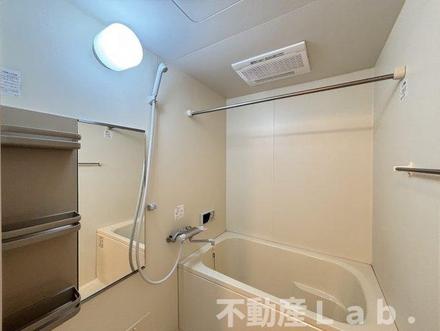 サンパステルの浴室