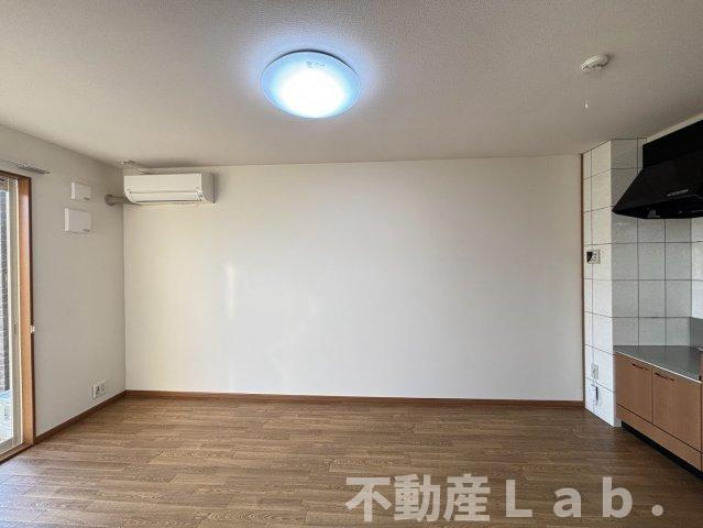 サンパステルの内装