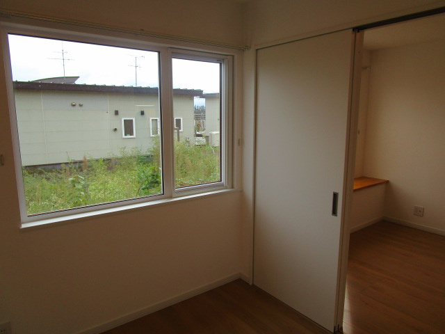 祥栄リースハウスの洋室