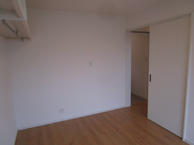 祥栄リースハウスの洋室