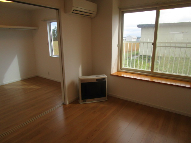 祥栄リースハウスの居間・リビング