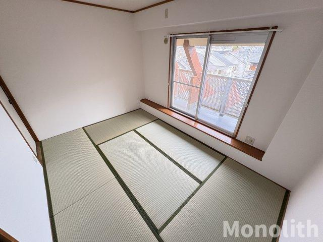 エイチ・ツーオー岸和田の和室