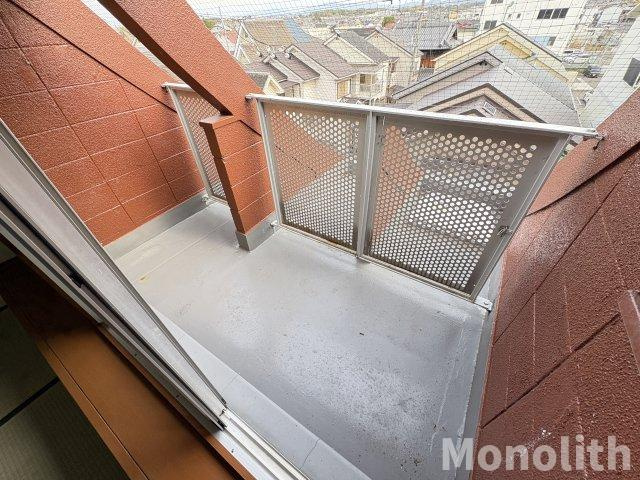 エイチ・ツーオー岸和田のバルコニー