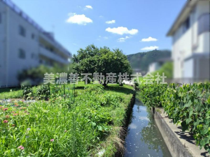 ６５３７６　岐阜市粟野西7丁目土地のその他