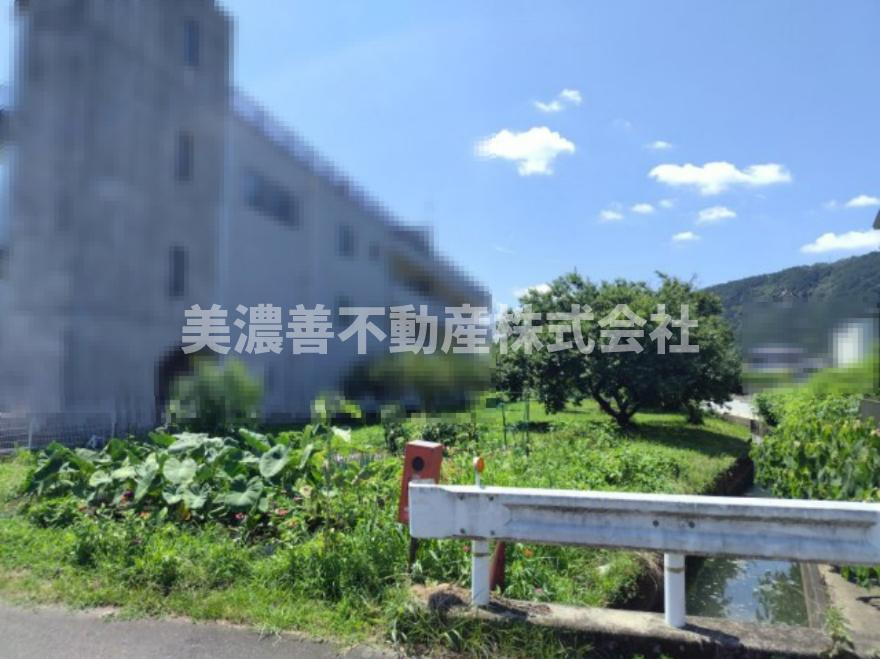 ６５３７６　岐阜市粟野西7丁目土地
