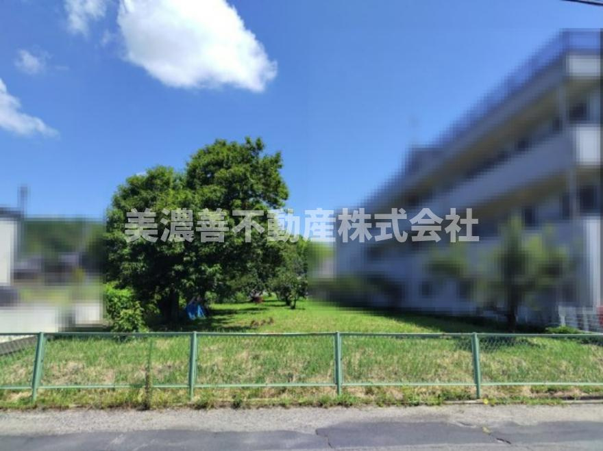 ６５３７６　岐阜市粟野西7丁目土地の外観
