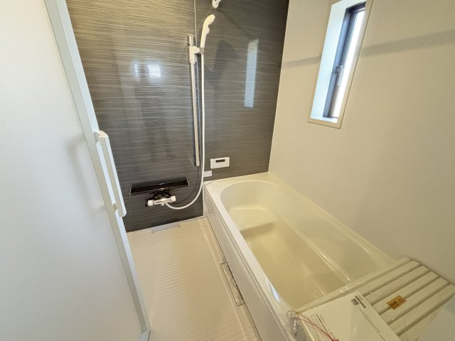 知立市新林町茶野42番15『仲介手数料無料』新築戸建ての浴室