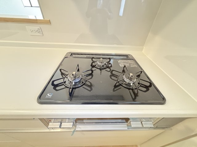 知立市新林町茶野42番15『仲介手数料無料』新築戸建てのキッチン