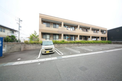 ひかりハウスの駐車場