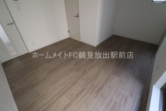 大阪市鶴見区安田３丁目のアパートの洋室