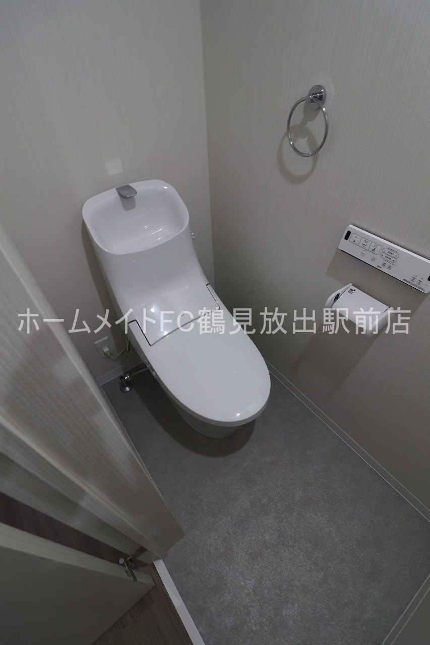 大阪市鶴見区安田３丁目のアパートのトイレ