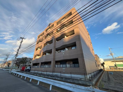 【外観】 | エクセルコート・まはたぎ | 外観写真（昼）