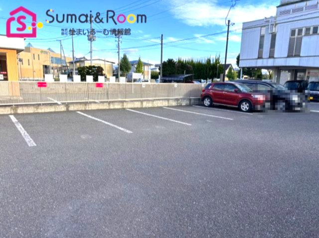 元町鈴木様駐車場の画像