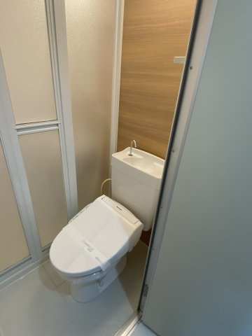 川崎市多摩区三田２丁目のアパートのトイレ