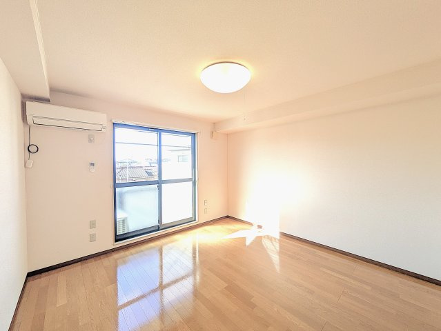 スペースフォースの居間・リビング