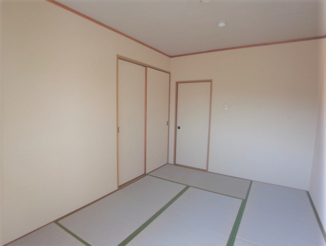 アザレアハイツハンダ第1の和室|和室があれば客間としても活用できます