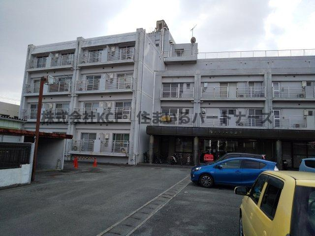 ロックフィル瀬下の外観
